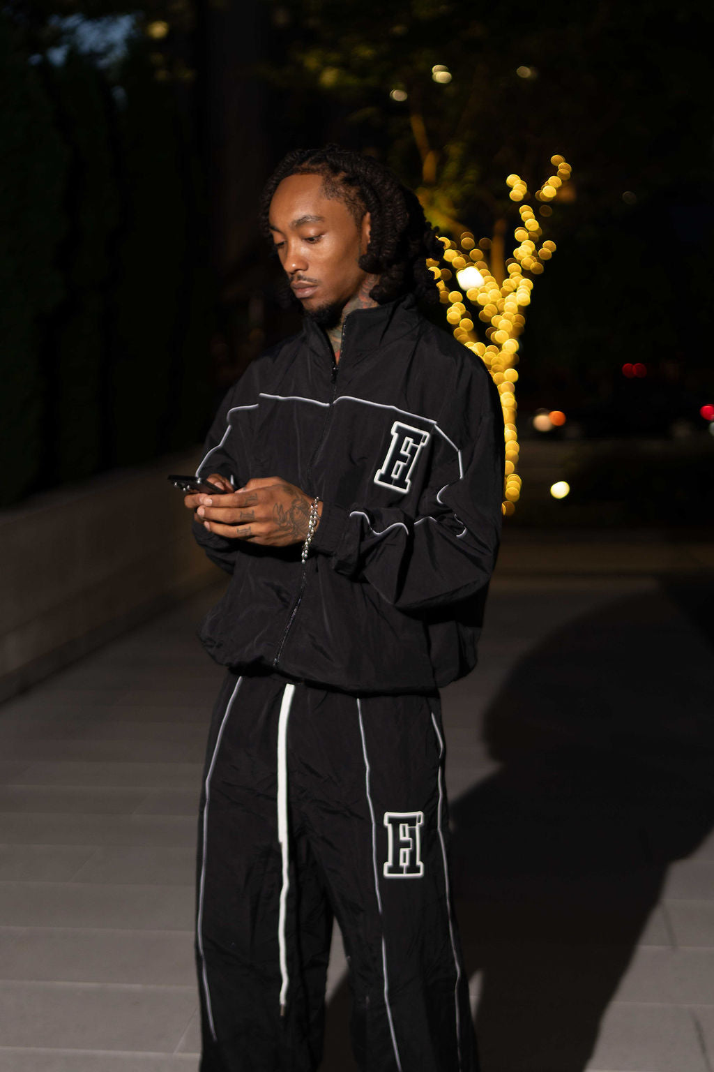 Essential Windbreaker Tracksuit Black